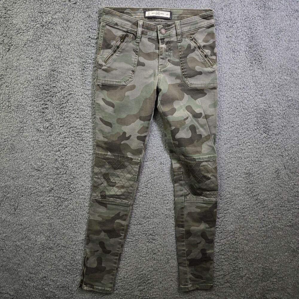 Abercrombie and Fitch Women's Camo Denim Jeans Size 00 24